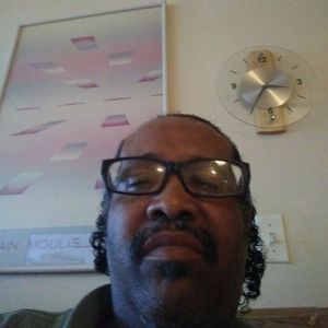 Meet your Posher, Derrick